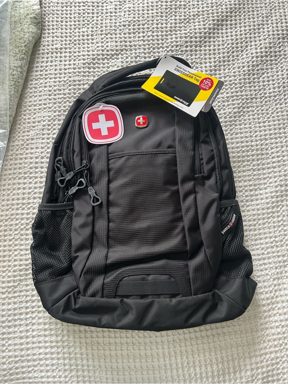SwissGear Black Everyday Laptop Backpack with Swiss Emblem